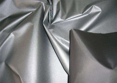 China Silver / Purple Polyester Taffeta Fabric 190T Yarn Count Color Customized Comfortable supplier