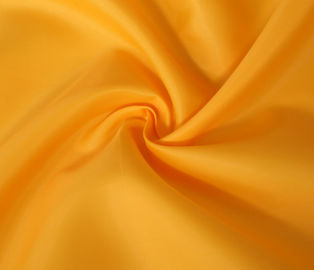 China Colorful Polyester Lining Fabric 260T Poly Taffeta 98 Gsm Super Soft And Comfortable supplier