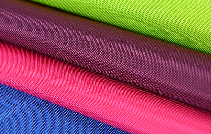 Guchi Oxford  Woven Nylon Fabric 900 * 900D Yarn Count Good Air Permeability