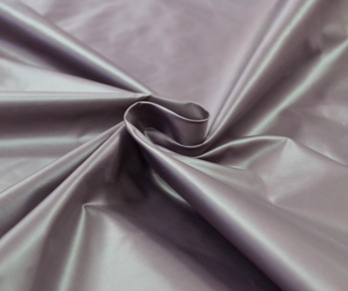 Embo Poly Taffeta Fabric 39 Gsm , Wovens Taffeta Material Fabric For Garment