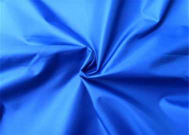 China Blue Polyester Woven Fabric 190T Yarn Count Taffeta Comfortable Hand Feel supplier
