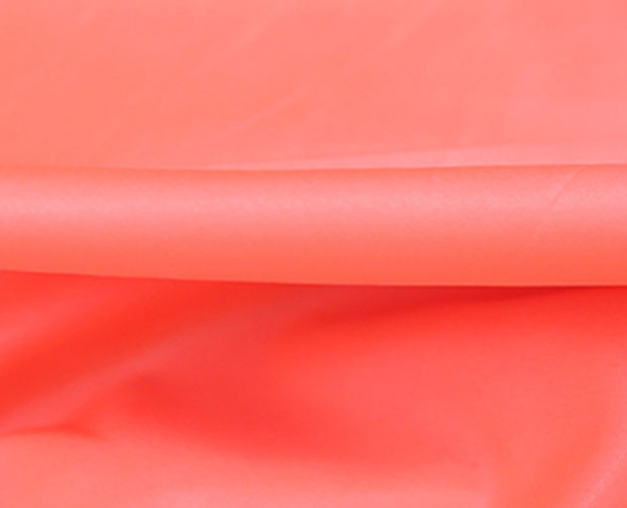 Bright Appearance White Taffeta Fabric , 190t Polyester Taffeta For Liner Material