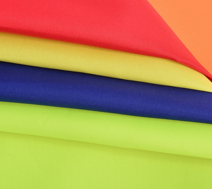 Pu Coated Polyester Pongee Fabric , 300T Polyester Satin Fabric Heat Resistance